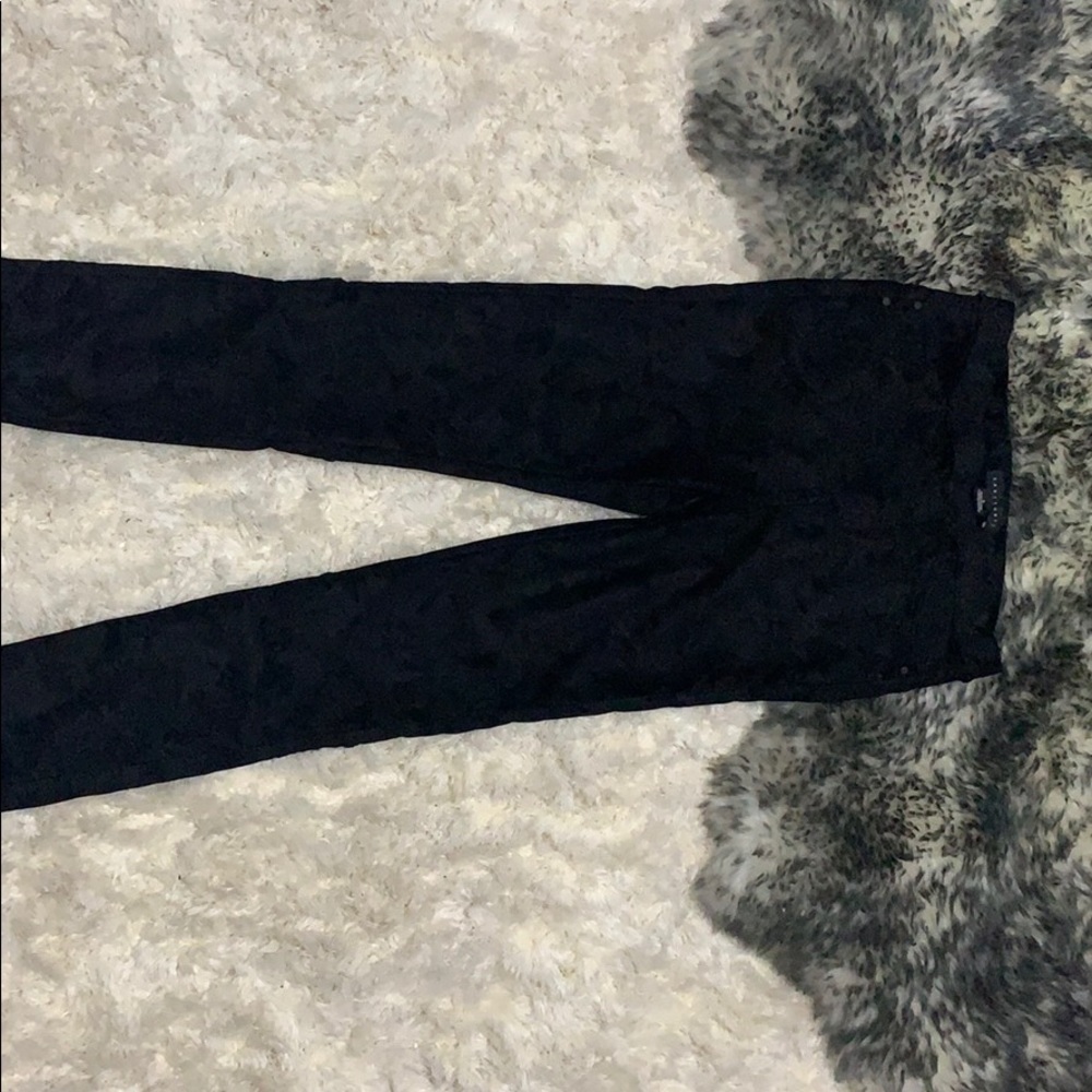 Black camo jegging/leggings, tried on once